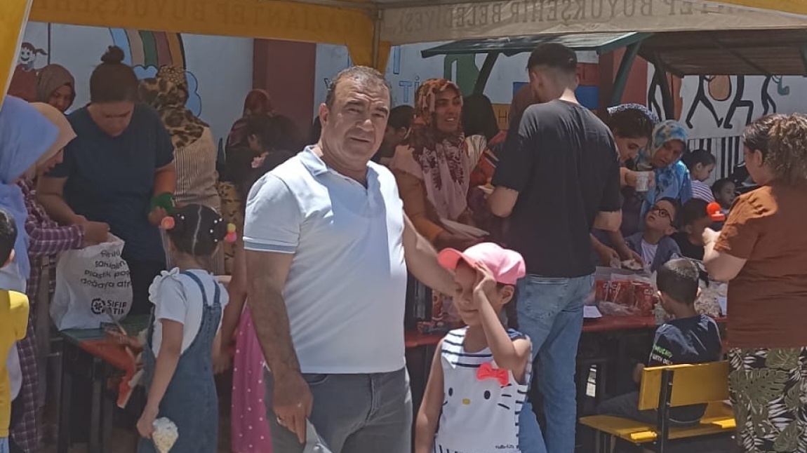 OKULUMUZDA KERMES DÜZENLEDİK